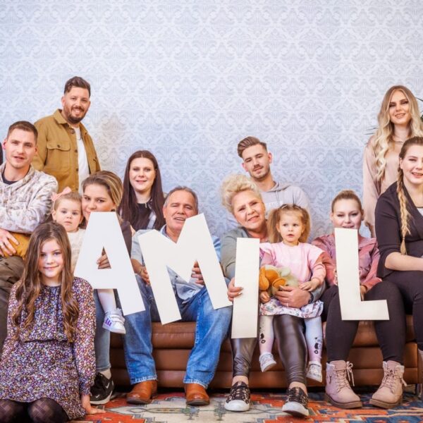 Gewusst? Das sind die echten Jobs von Sarafina, Estefania, Silvia und Co.