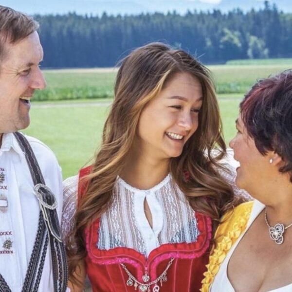 Tochter Jenny offen für “Bauer sucht Frau”-Teilnahme – “In, ein zwei Jahren”
