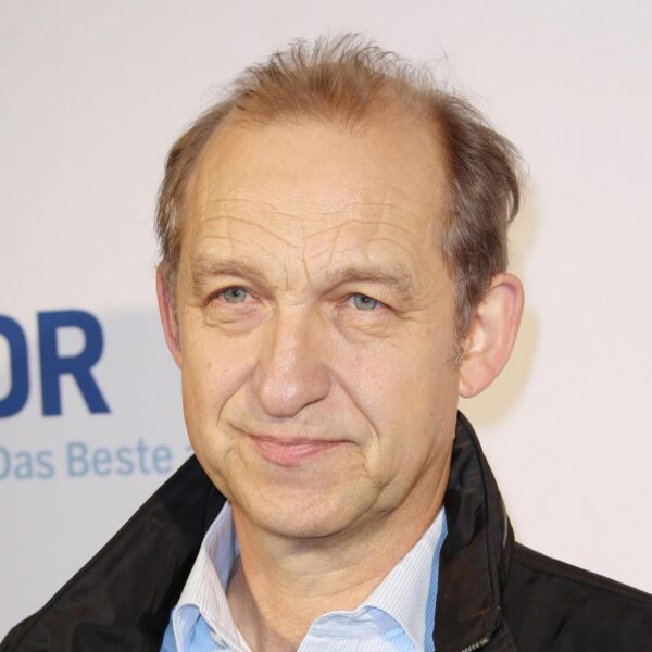 Alles zu Ehefrau Angelika und seinen Kindern