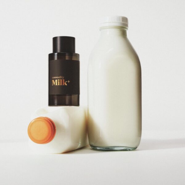 Gewinne das Parfum “MILK” von COMMODITY im Wert von 150 Euro