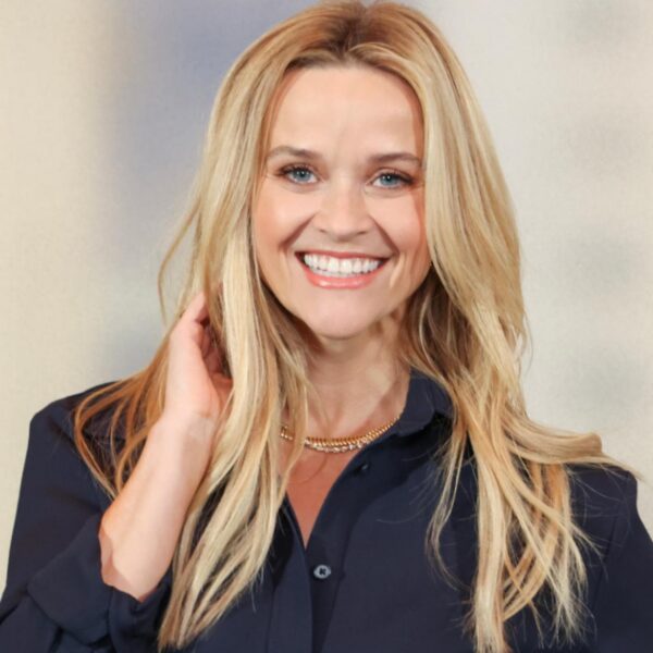 Reese Witherspoon schwört auf diese preisgekrönte Foundation