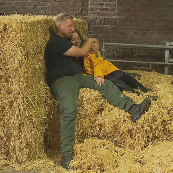 Sex-Talk im Kuhstall – “Meine Zungenakrobatik interessanter”