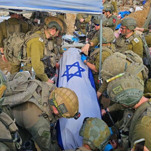 Israel bestätigt: Leichnam von letzter Hamas-Geisel gefunden | Politik