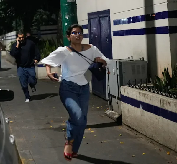 Starke Explosionen erschüttern Venezuelas Hauptstadt Caracas | News